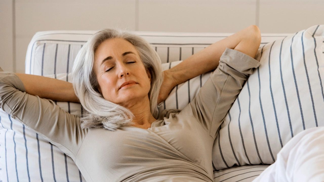 Distance Reiki practitioner for healing, stress, anxiety, pain, sleep, dogs, fertility, headaches