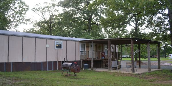 Louisiana Hunting Lodge