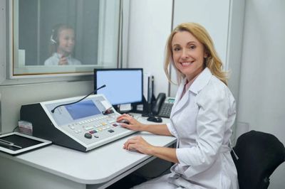 Audiologist