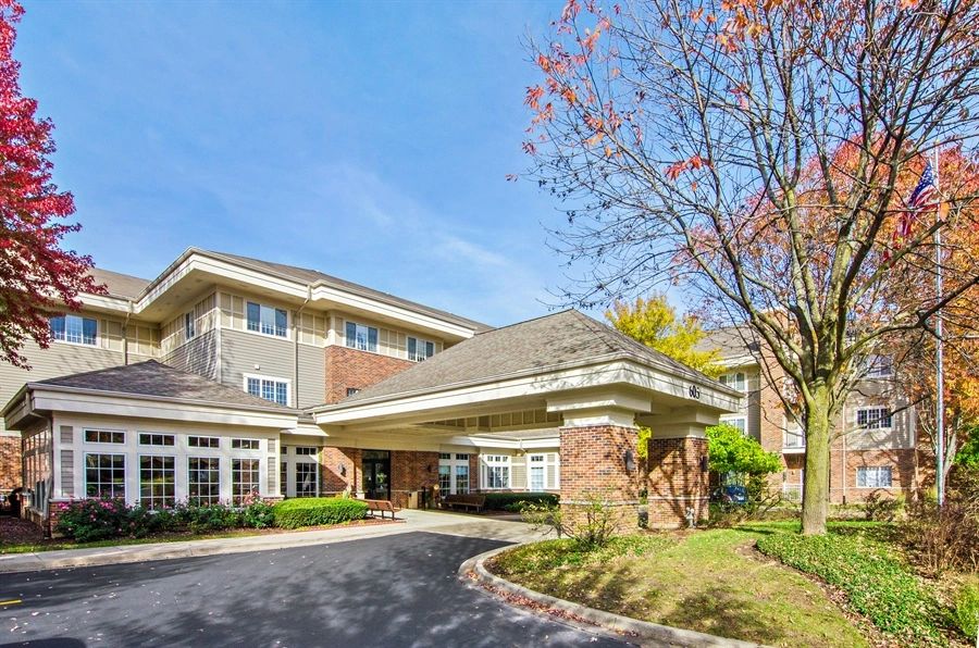 Village Green, East Dundee Senior Living, 55 Communities, Senior