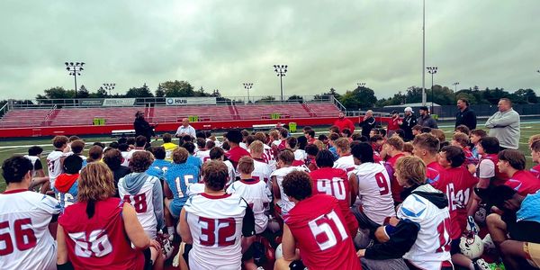 Arrowhead High School – High School Stadiums