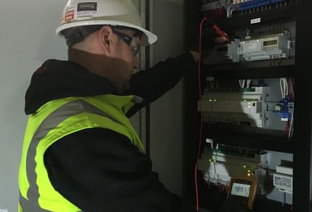 Fault Finding Electrician