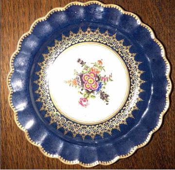 Worcester Dr Wall period
entree plate c1768-72
SN 6010-27
