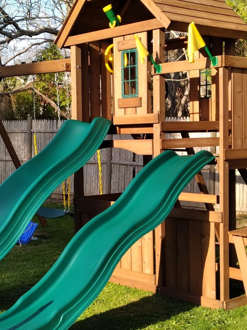 Swing-N-Slide
KNIGHTSBRIDGE DELUXE WOOD COMPLETE PLAY SET 
Cedar
Playset Assembly in Brookline, Mass