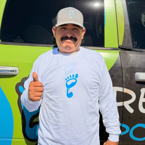 Jose Reza, Barefoot Pools concrete and remodel craftsman serving Gilbert and the Phoenix Valley.