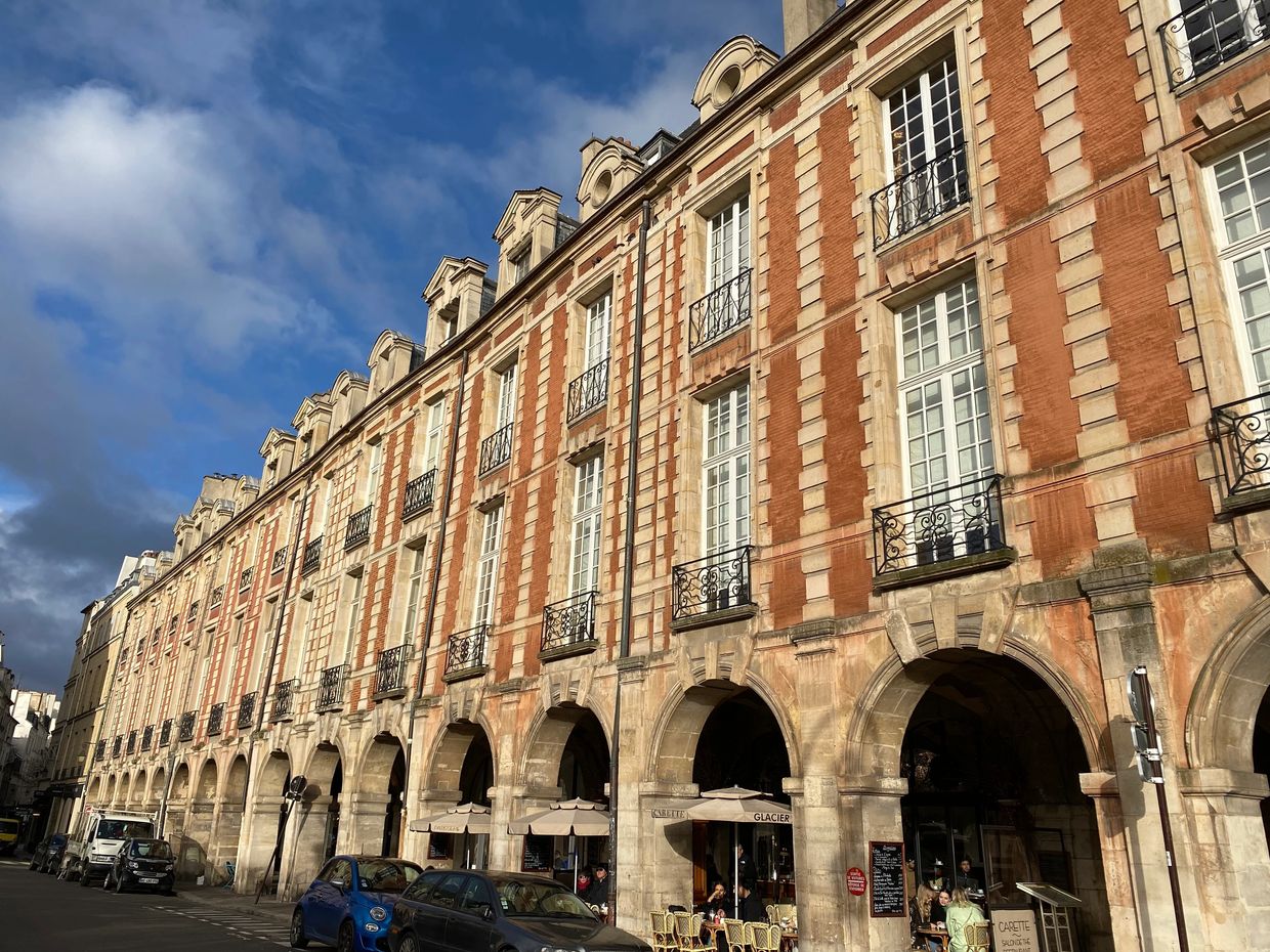 Paris Le Marais Place des Vosges
