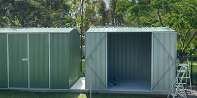 Garden and tool shed erection