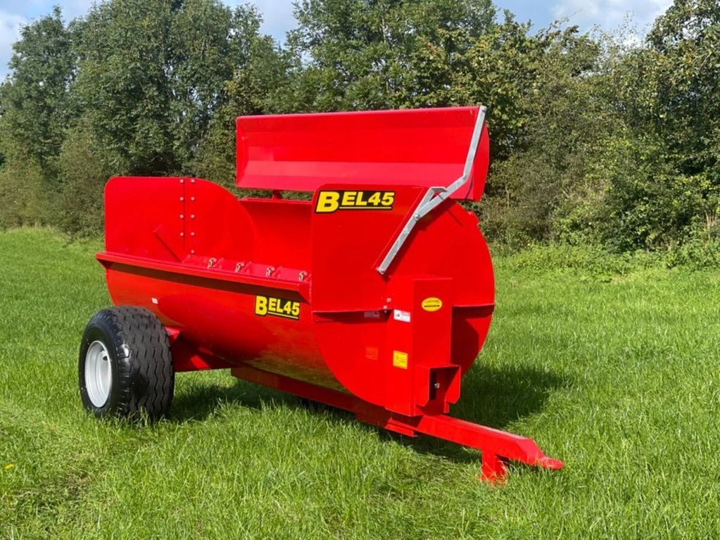 belmac  4.5 
dung spreader 
rotospreader
Farm Machinery
Belmac
Slurry
Grass