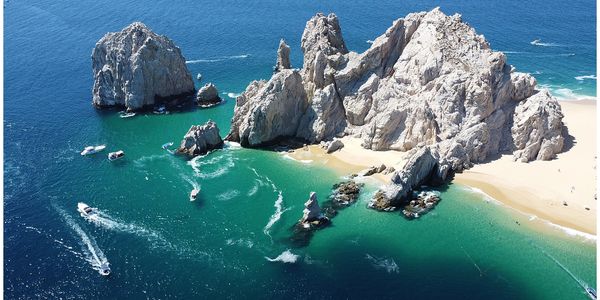 Beaches with impressive cliffs and mountains
