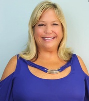 Kelli Birdsall 
Leading Agent at Paradise Real Estate Int.