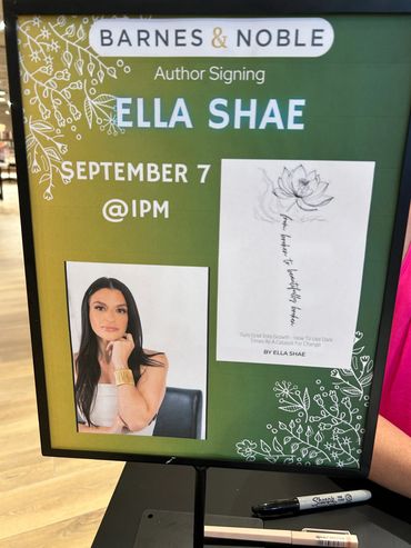 Barnes and Noble signing, book, book store, meet and greet