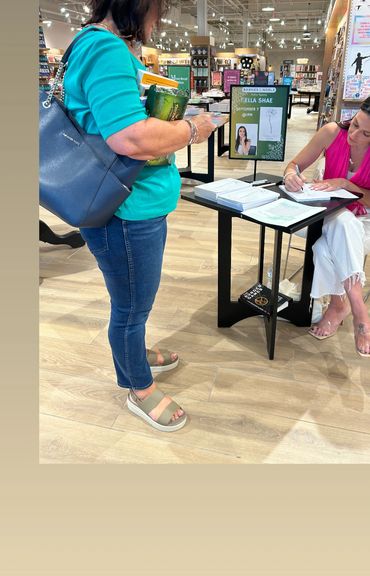 Barnes and Noble signing, book, book store, meet and greet