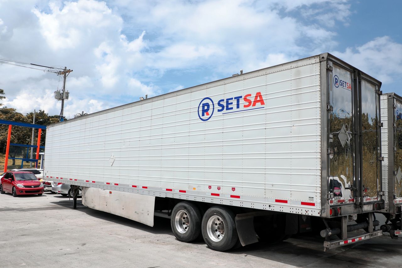 Cómo trabaja el transporte de carga refrigerada?