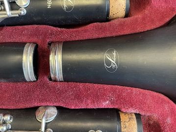 Rent a clarinet