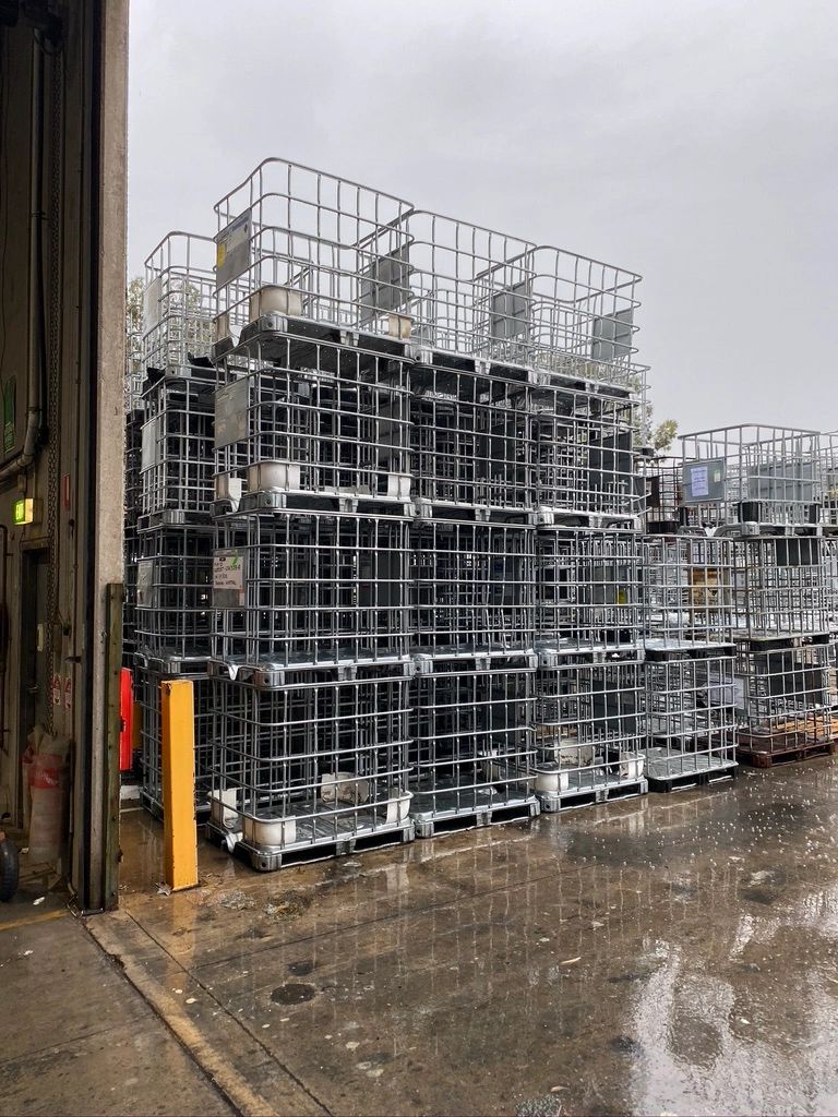 1000l IBC Metal Cages