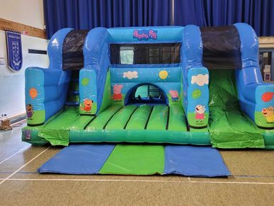 Peppa Pig Play Bouncy Castle Hire Plymouth 