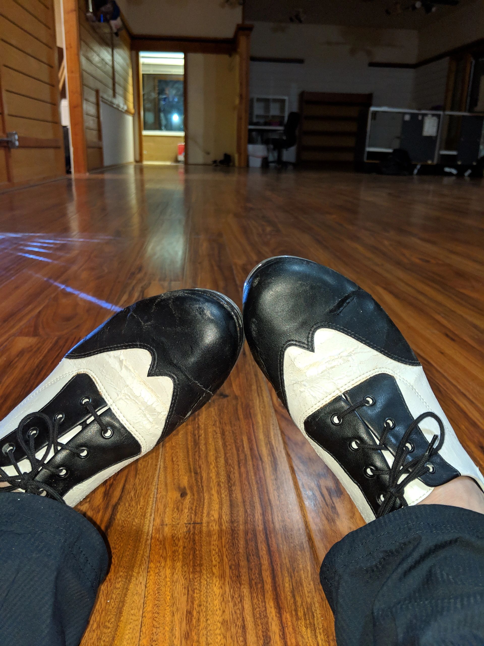 Guide to Buying Dance Shoes