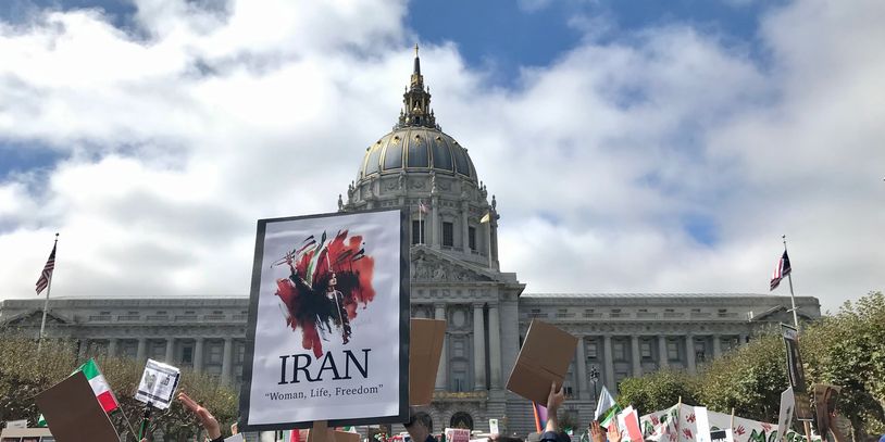Rally in support of Iran Revolution, San Francisco City Hall, Bay Area California.
Photo: Bita Bak