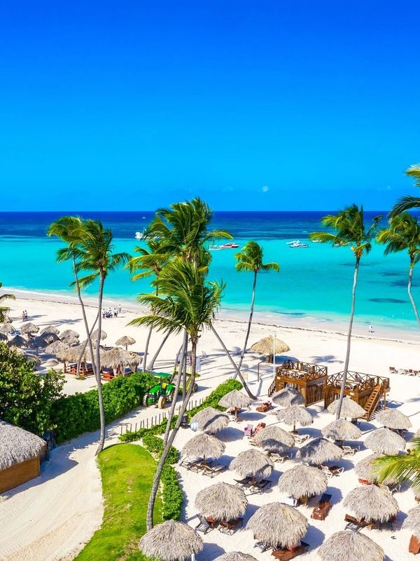 Stunning tropical beach paradise. Perfect for luxury vacation and ultimate relaxation.