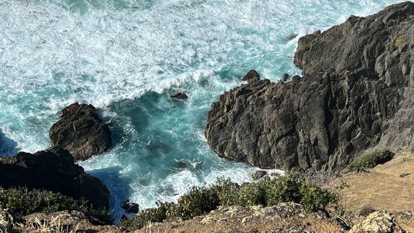 Waves breaking on rocks, Cape Byron Lighthouse Track, Byron Bay, Australia