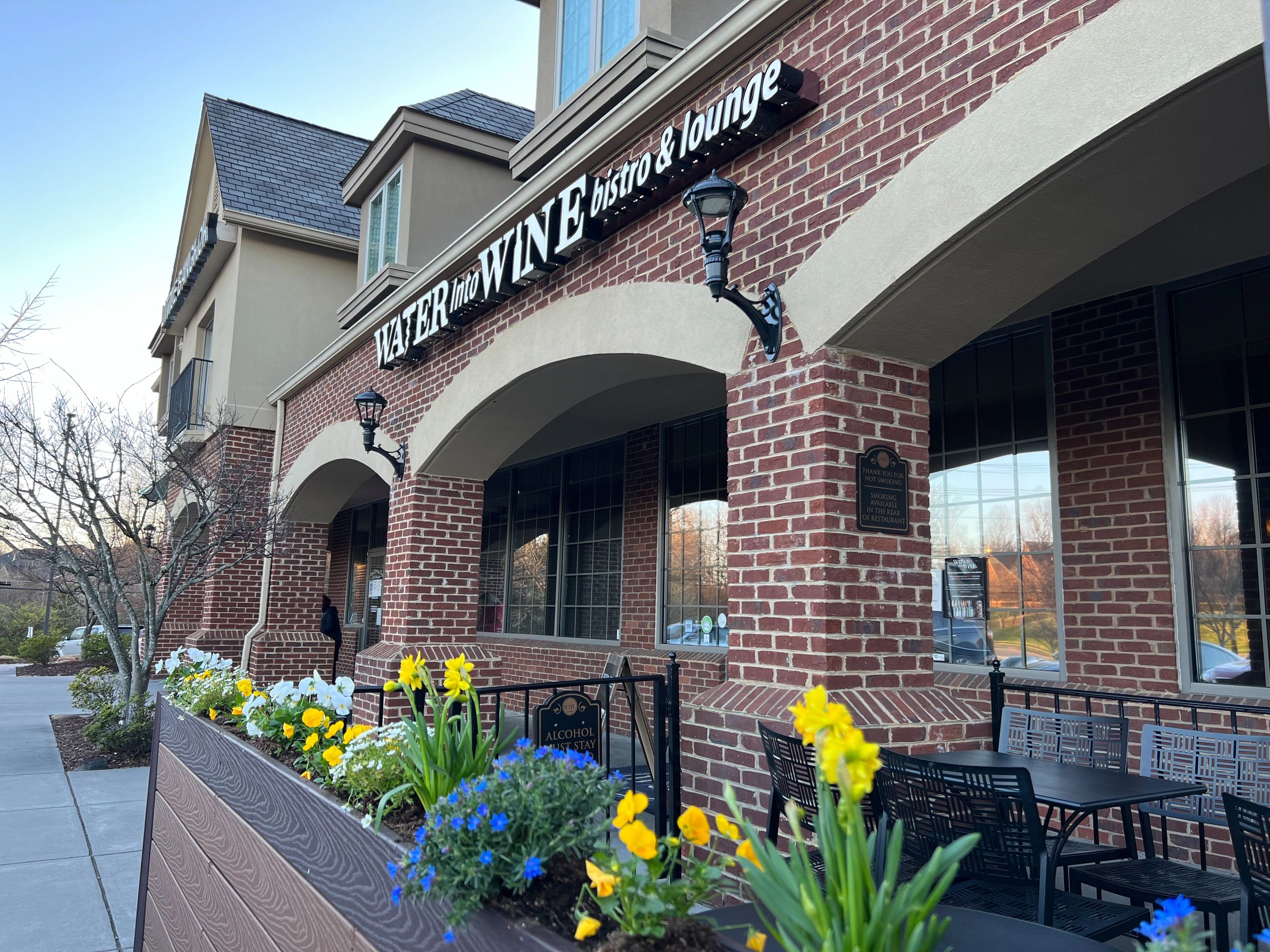 Food & Drinks Water Into Wine Restaurant in Knoxville, TN
