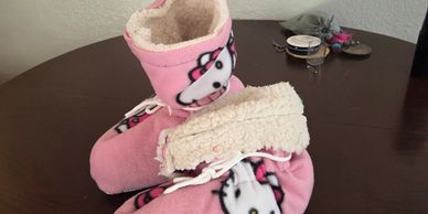 A leather bag Pink white colour