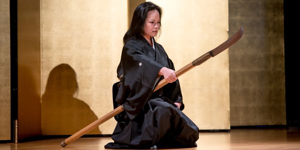 Evelyn in Kimono with a Naginata.