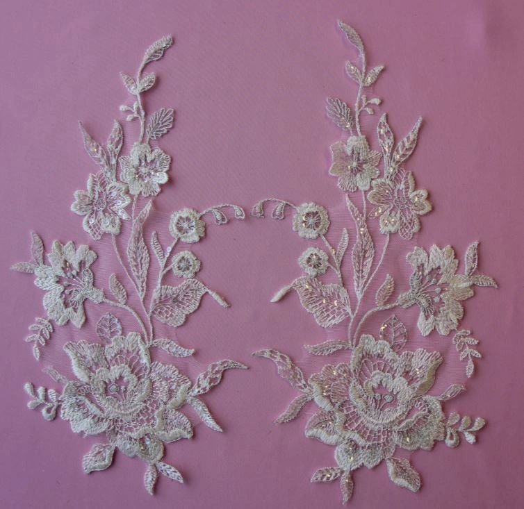 Ivory Aster Flower Pattern Lace Applique
