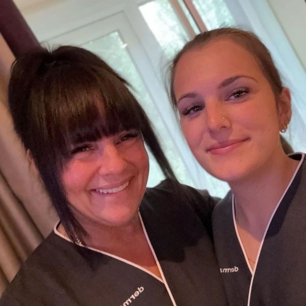 Beauty Therapist Lena
Advanced Aesthetic Nurse Practitioner Helen 