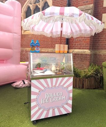 Rolled Ice Cream Cart