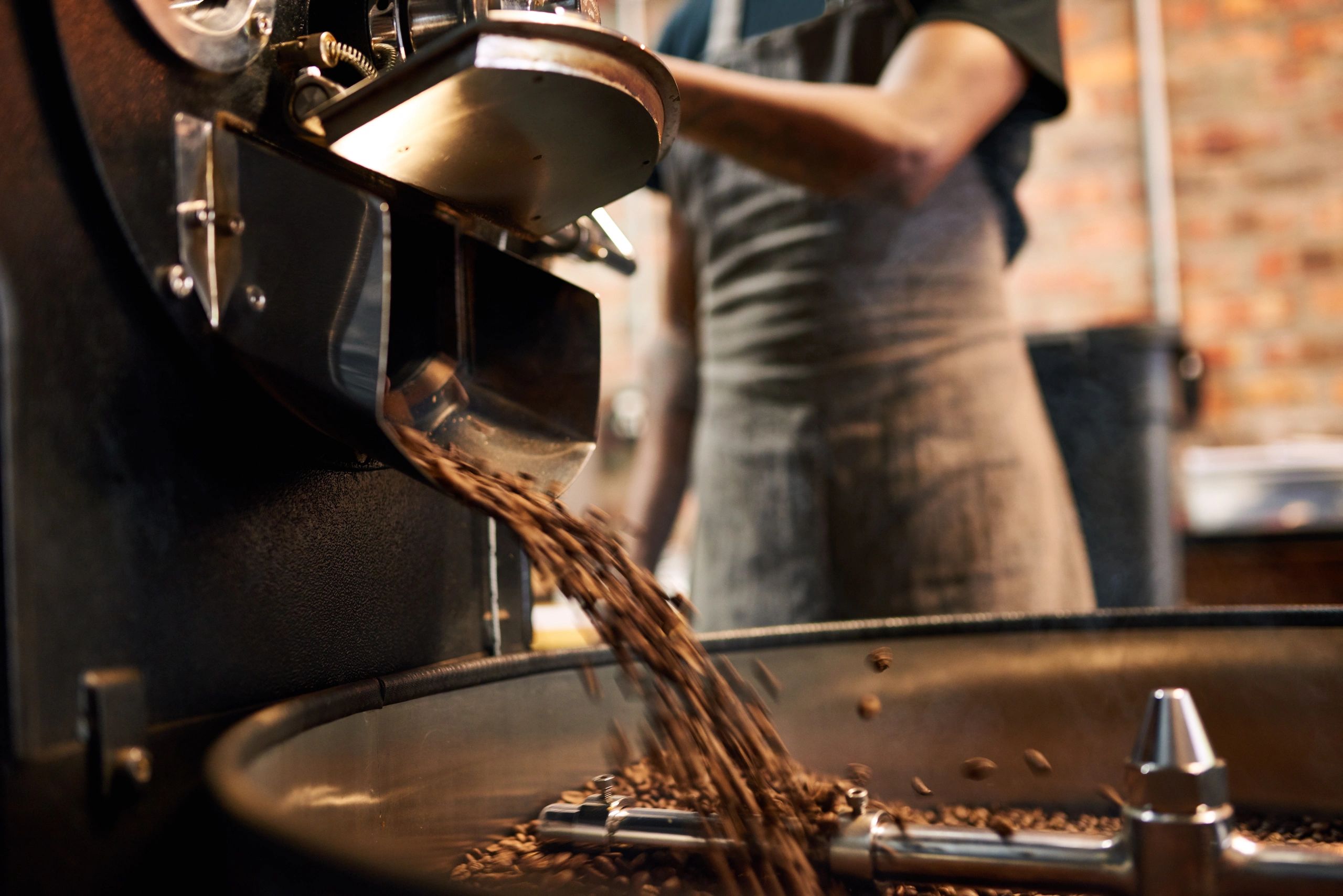 installa distributori automatici per caffè e bevande. Serviamo aziende piccole e grandi, università,