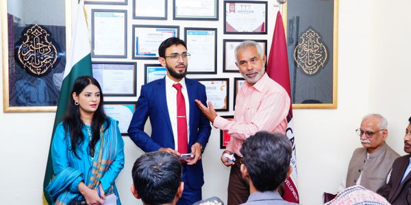 S.M. QADEER UL HAQUE
HIPNOTIST
CBT & DBT TRAINER
A BRAND 