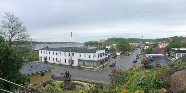 Hannibal's Historic Main Street is walking distance from the Ol' Blue Gallery and Guesthouse