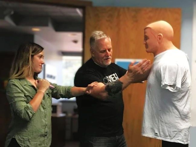 Sifu Jim Sutton teaching private self-defense instruction for professionals in Omaha Nebraska