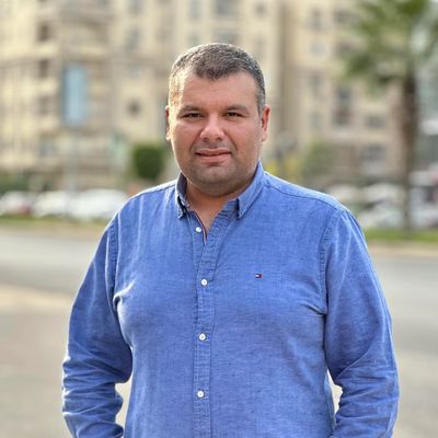 Dr Salama
Interventional Cardiologist 