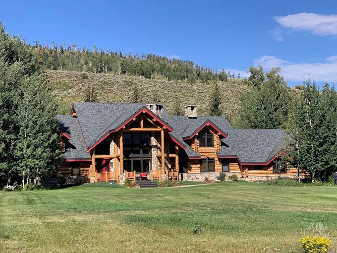 Residential and Commercial Roofing Company G & G Roofing, LLC