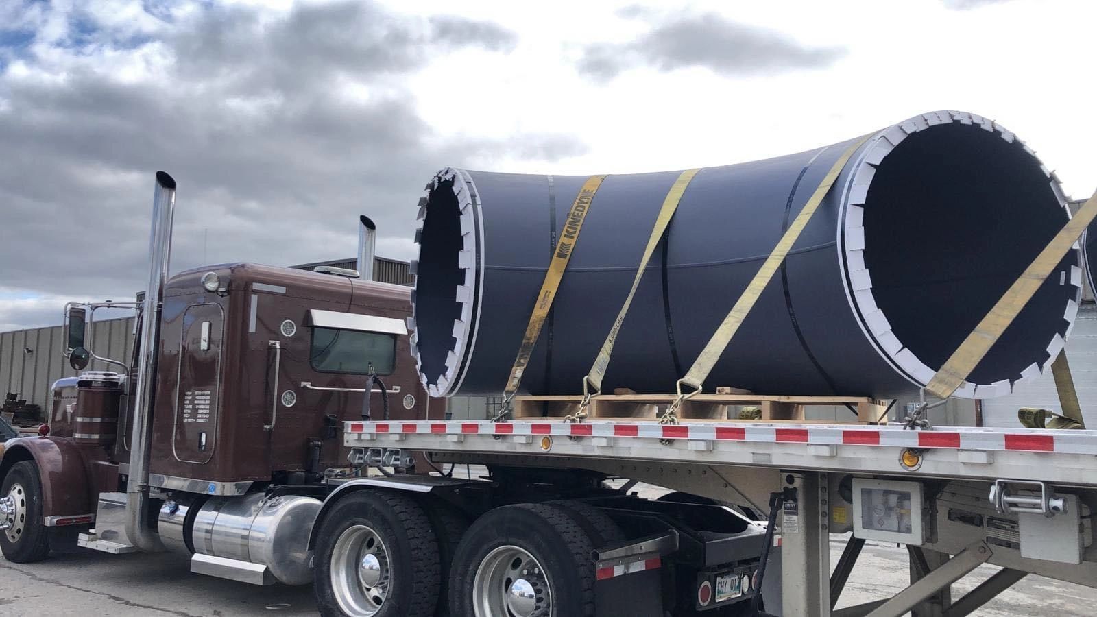 Transportation Flatbed WINNIPEG FLATBEDS LTD