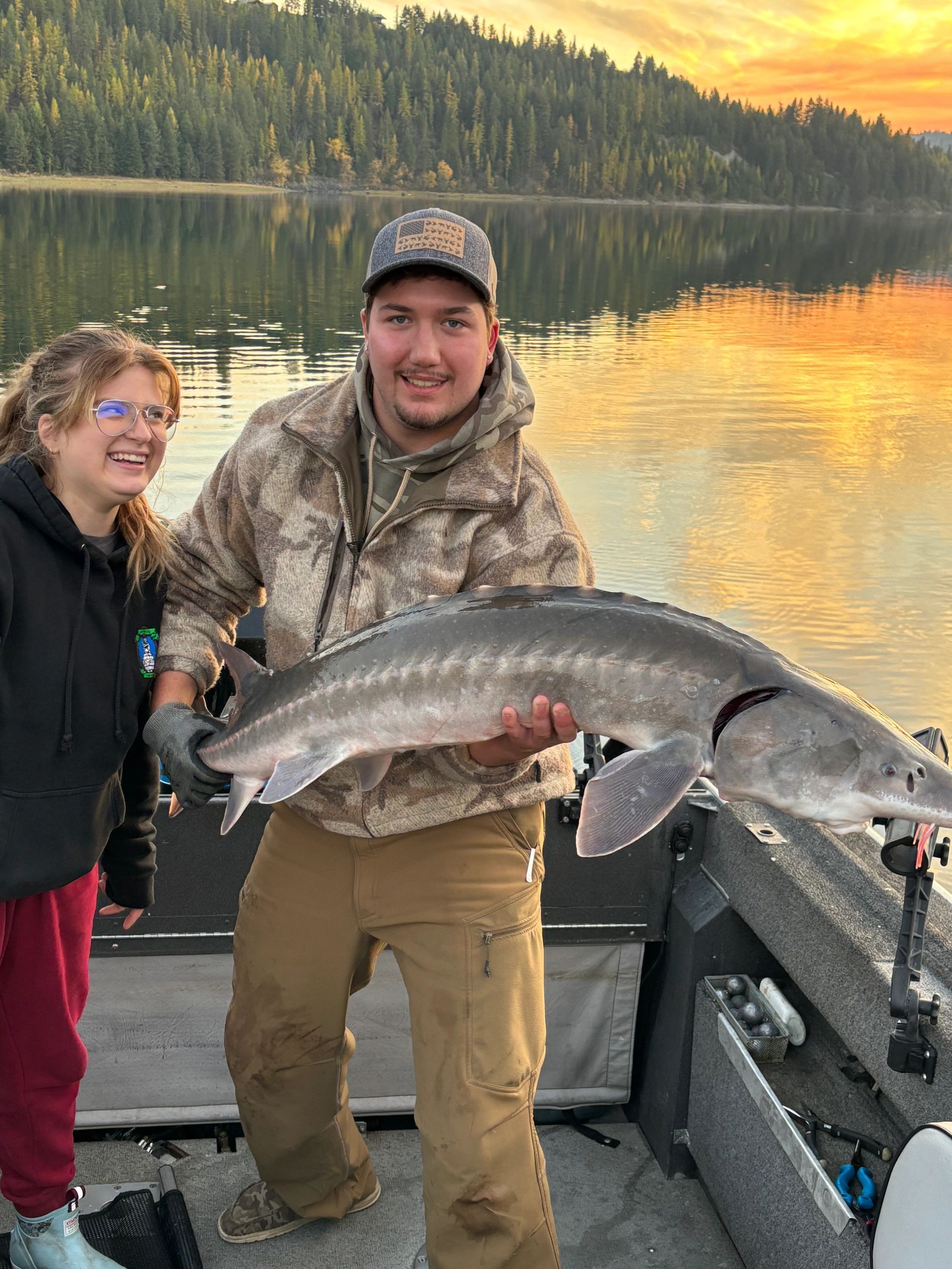 Guided Fishing Trips on Lake Roosevelt with HOOK'D ON FINS