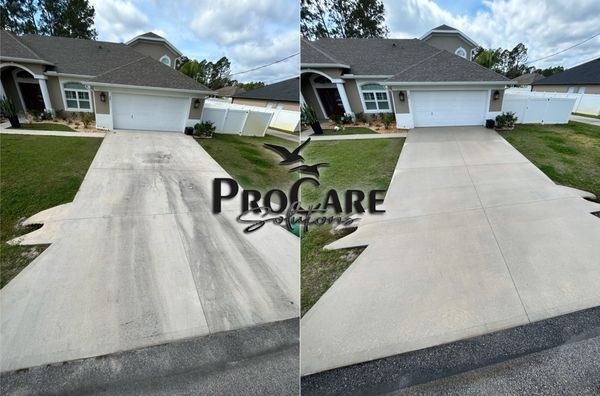 Exterior cleaning in Venetian Bay with expert pressure washing and soft washing services.