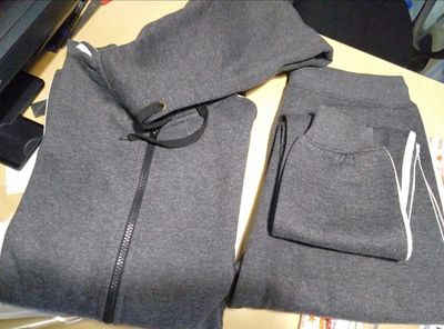 Stylintellect customised tracksuit manufacturing 