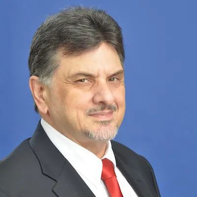 Lou Piriano Real Estate Broker of Record