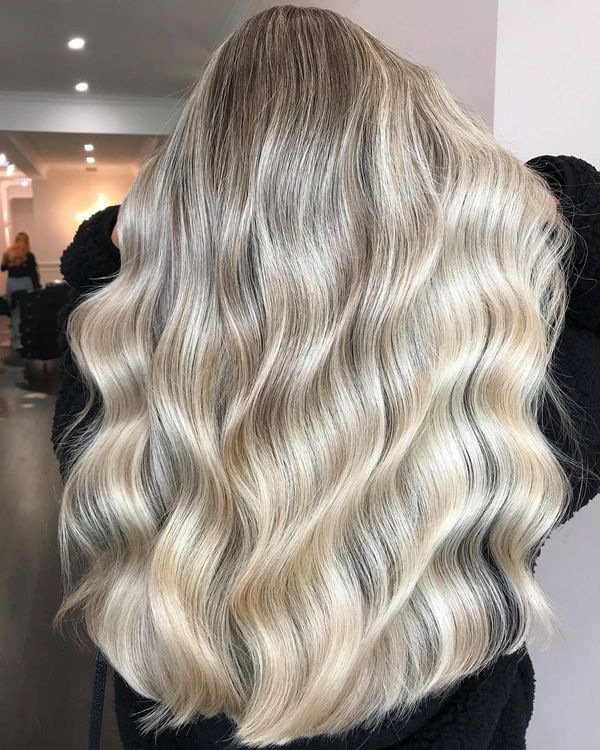 bright blonde wavy hair 