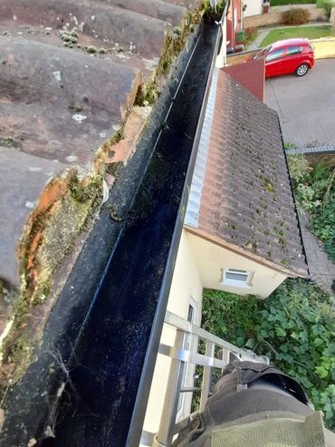 Cleaned gutter