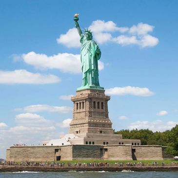 Statue of Liberty, Ellis Island, New York - Evelyn Hill Inc. 