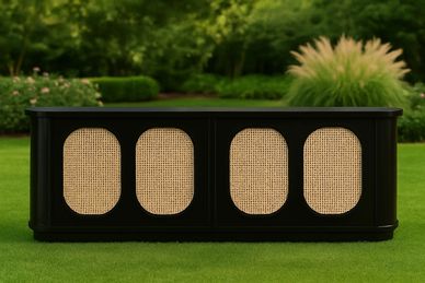 Bar color negro con rattan