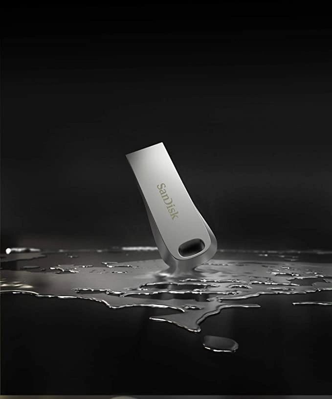 SanDisk 32GB Ultra Luxe USB 3.1 Gen 1 Flash Drive - SDCZ74-032G-G46