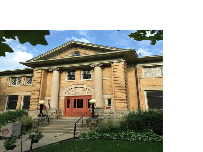 The Mount Carroll District Library building. A Carnegie library, built in 1907.