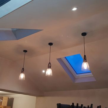 Extension feature lights and downlights