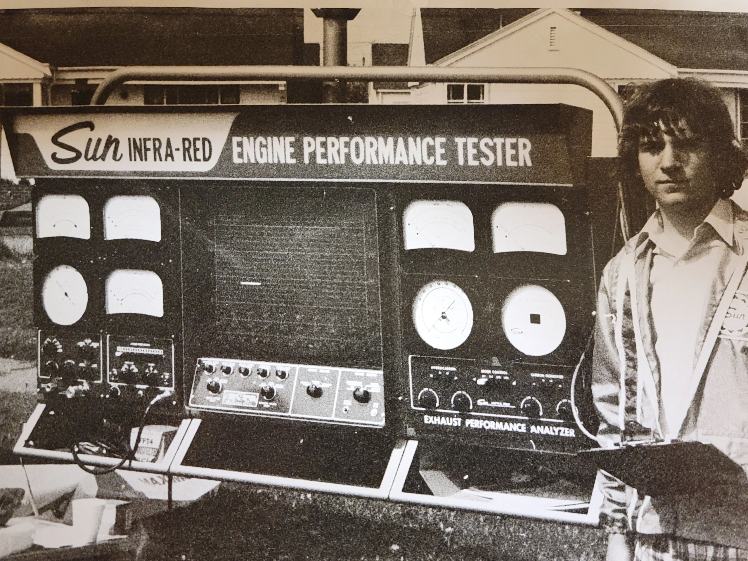 Sun Electric Instruments From Chicago to the World: The Legacy of Sun Electric Corporation