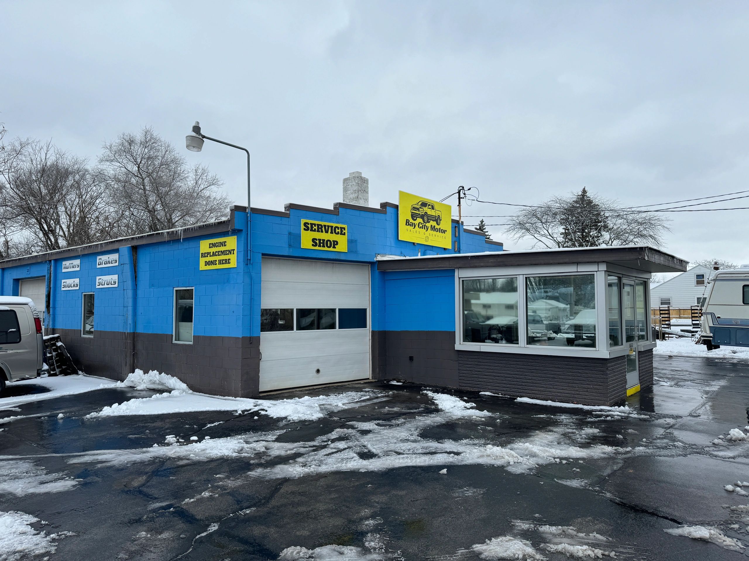 Top Service Shop for Engine Replacement